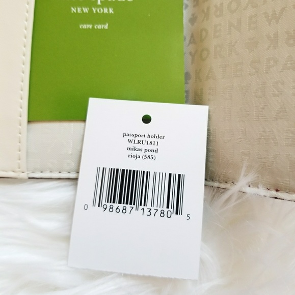 Kate Spade Mikas Pond Rioja Passport Holder - Picture 3 of 4